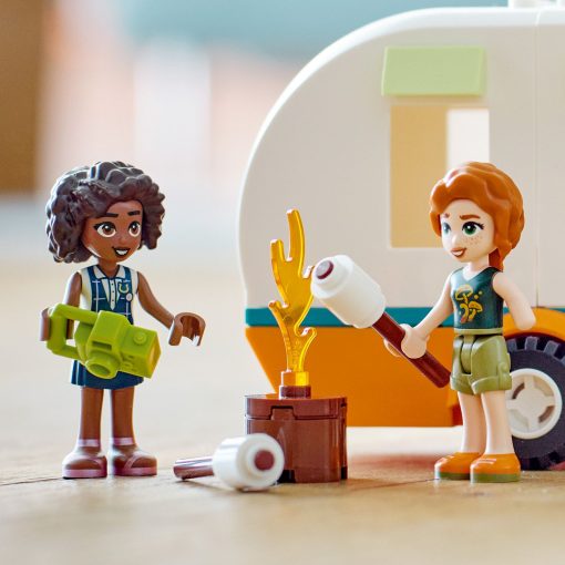 VACANZA IN CAMPEGGIO - 41726 - LEGO - immagine 4